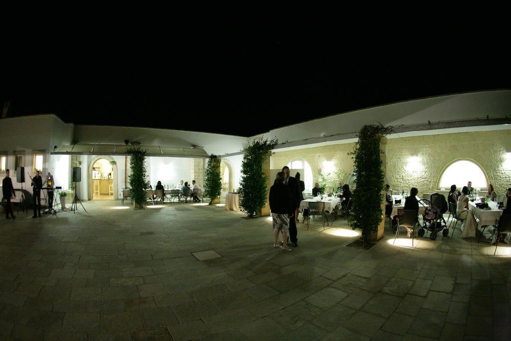 Hotel Masseria Terra Dei Padri Campi Salentina Exterior foto